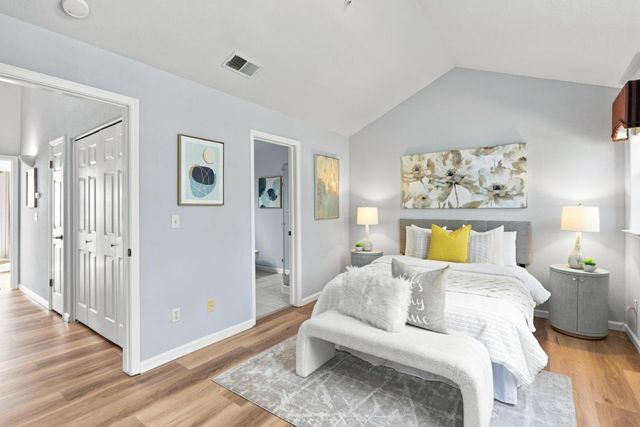 4173 El Camino Real 17, Palo Alto, CA 94306