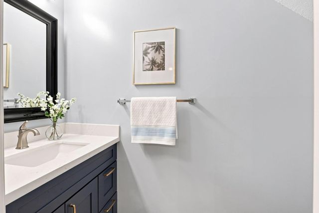4173 El Camino Real 17, Palo Alto, CA 94306