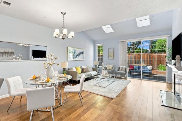 4173 El Camino Real 17, Palo Alto, CA 94306
