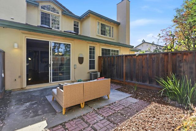 4173 El Camino Real 17, Palo Alto, CA 94306