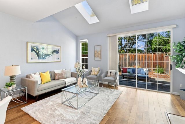 4173 El Camino Real 17, Palo Alto, CA 94306