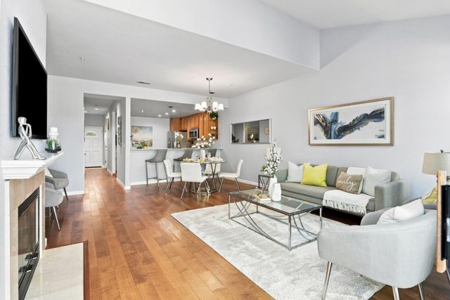 4173 El Camino Real 17, Palo Alto, CA 94306
