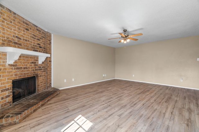 205 Willow Creek Lane, Fort Worth, TX 76134