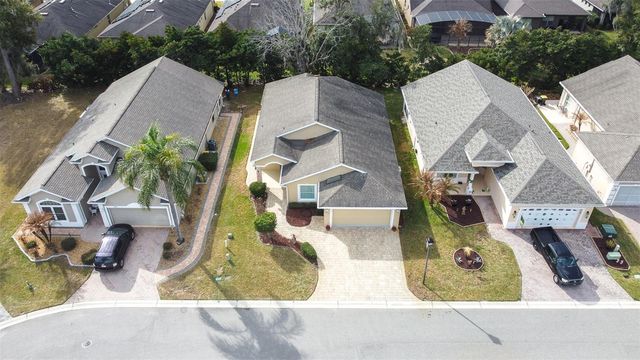 823 CUNNINGHAM DRIVE, Davenport, FL 33837