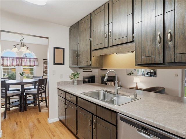 370 10th St, Windsor, CO 80550