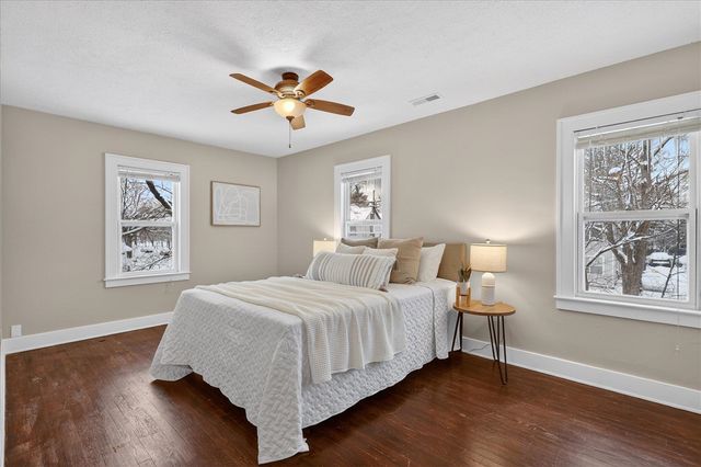 1024 Chatham Street, Grand Rapids, MI 49504