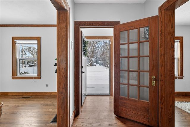 1024 Chatham Street, Grand Rapids, MI 49504