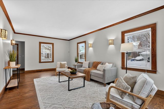 1024 Chatham Street, Grand Rapids, MI 49504