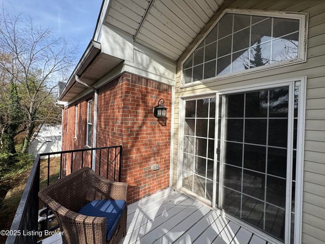 1130 Westlynne Pl 8, Louisville, KY 40222