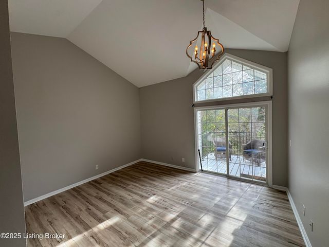 1130 Westlynne Pl 8, Louisville, KY 40222