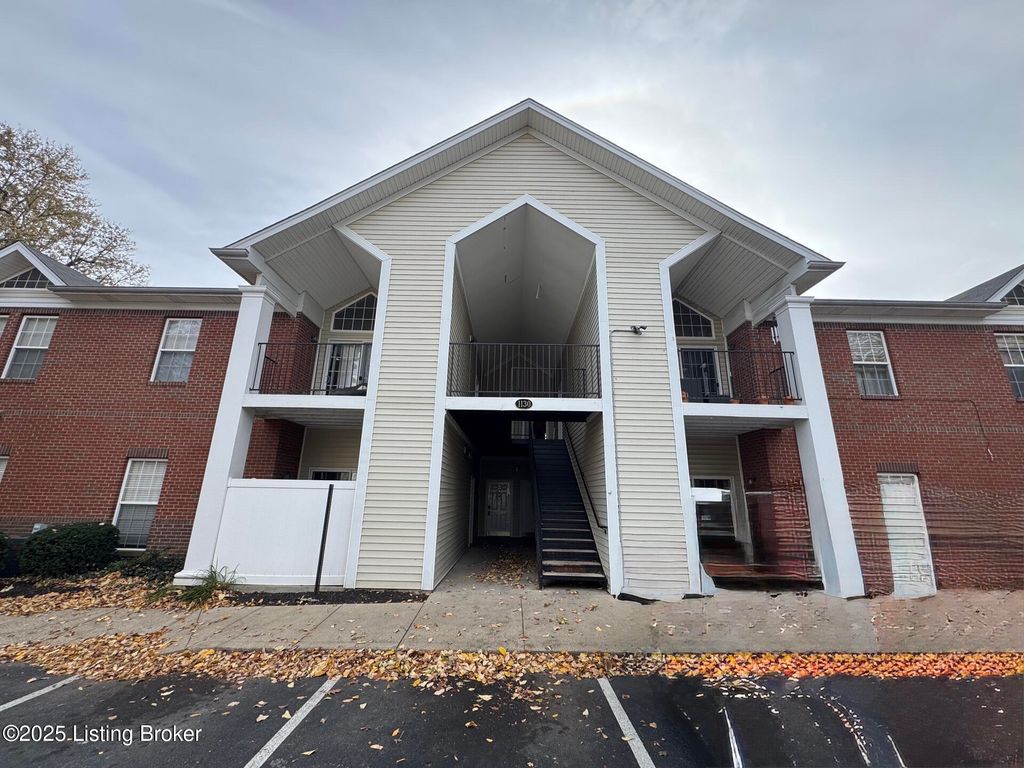 1130 Westlynne Pl 8, Louisville, KY 40222