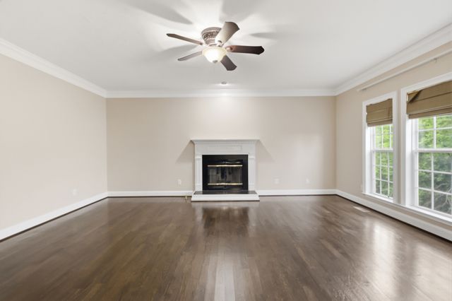 7121 Smokey Hill Rd, Antioch, TN 37013
