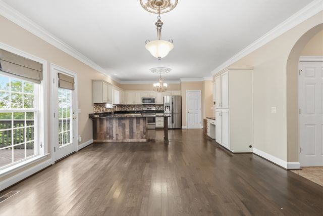 7121 Smokey Hill Rd, Antioch, TN 37013