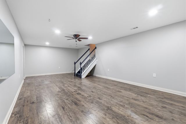 7121 Smokey Hill Rd, Antioch, TN 37013