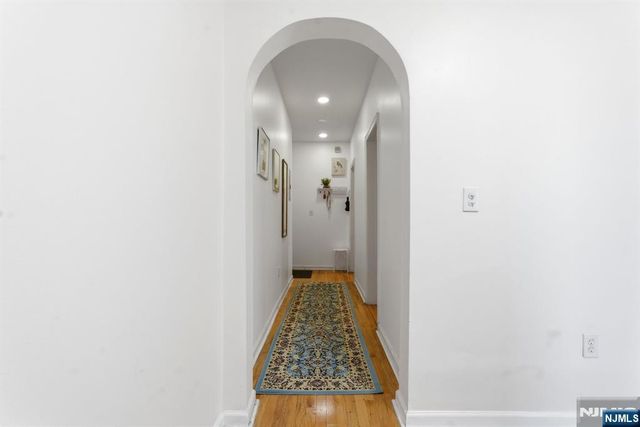 883 E Boulevard 1F, Weehawken, NJ 07086