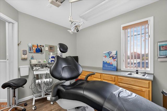 336 Glenmont Road, Bethlehem, NY 12077