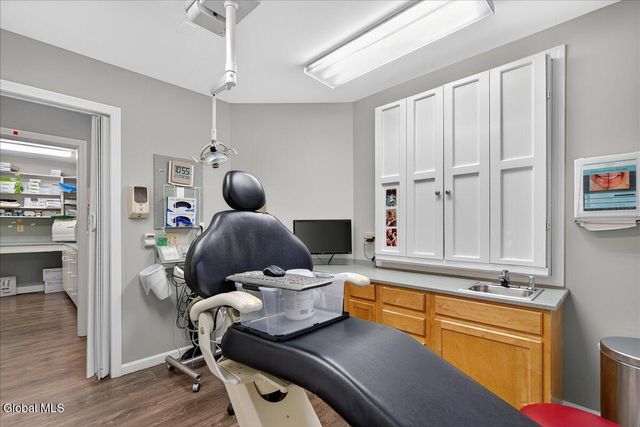 336 Glenmont Road, Bethlehem, NY 12077