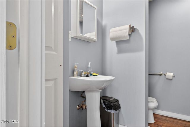 336 Glenmont Road, Bethlehem, NY 12077