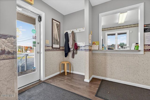 336 Glenmont Road, Bethlehem, NY 12077