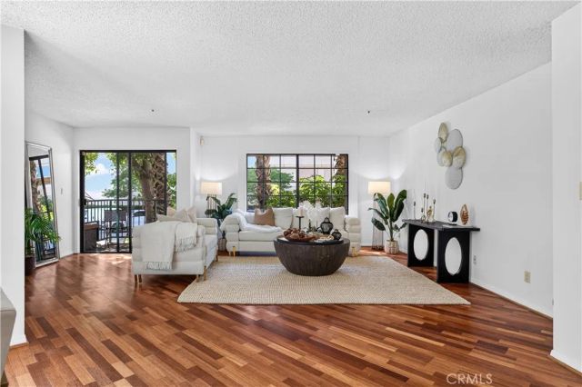 426 N Maryland 101, Glendale, CA 91206