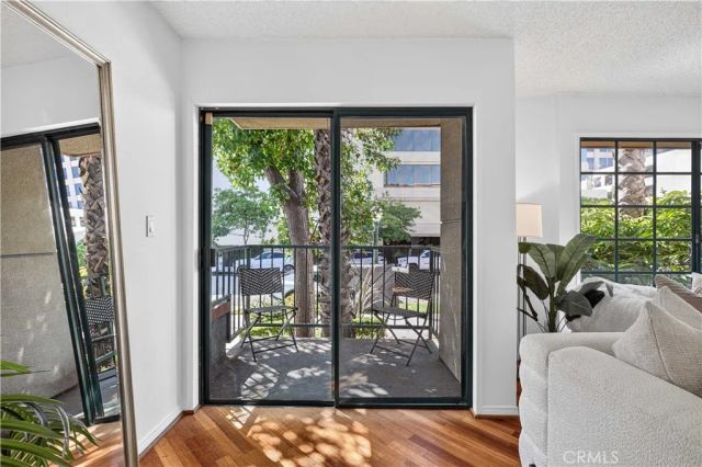 426 N Maryland 101, Glendale, CA 91206