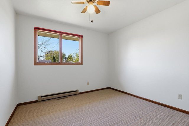 1412 Field Tree LANE, Oostburg, WI 53070
