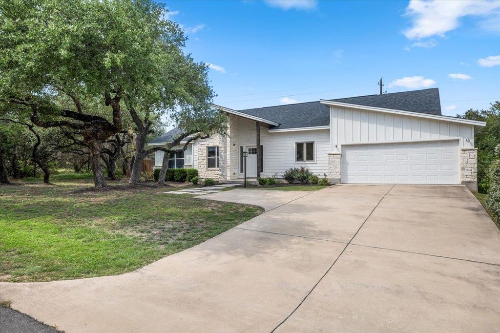 15202 CAVALIER CANYON, Lakeway, TX 78734