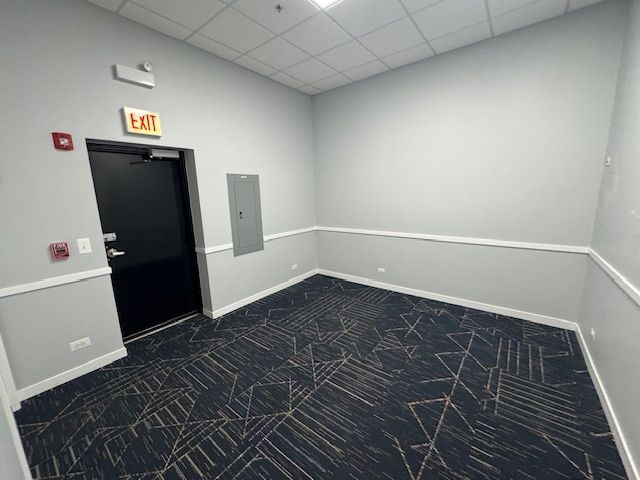 7929 W Cermak Road I, North Riverside, IL 60546