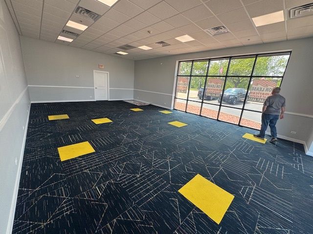 7929 W Cermak Road I, North Riverside, IL 60546