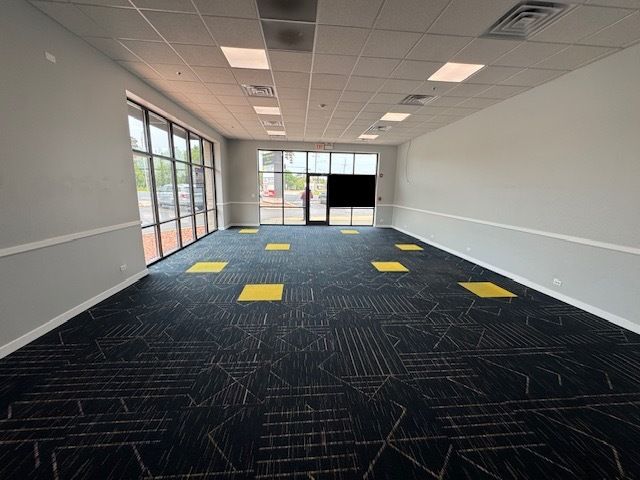 7929 W Cermak Road I, North Riverside, IL 60546