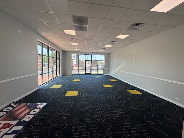 7929 W Cermak Road I, North Riverside, IL 60546