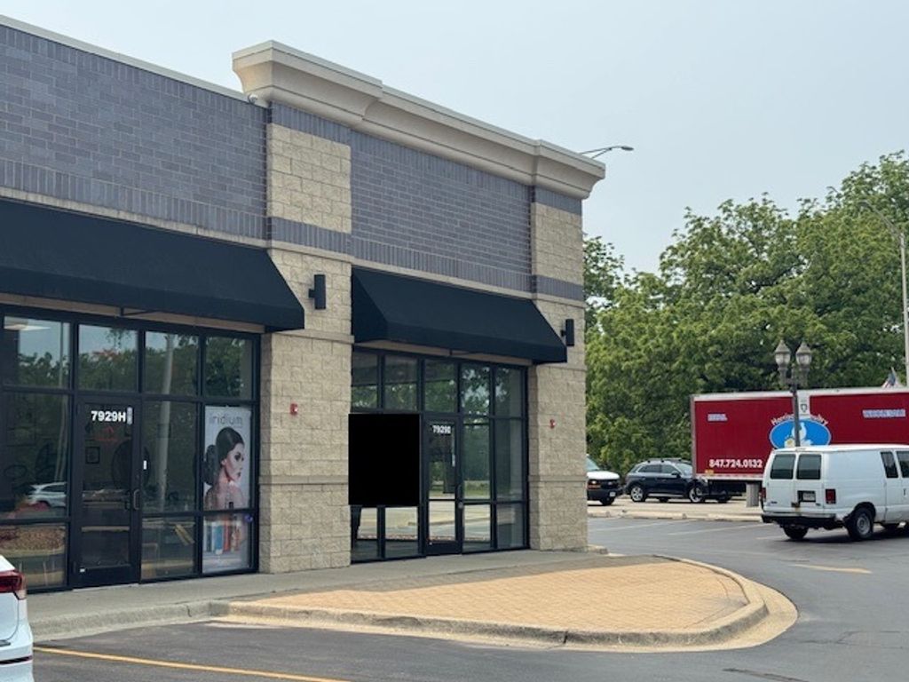 7929 W Cermak Road I, North Riverside, IL 60546