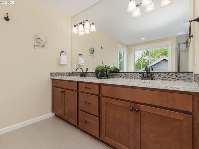 1148 Nw 98TH Ave, Portland, OR 97229