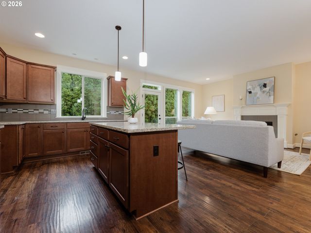 1148 Nw 98TH Ave, Portland, OR 97229