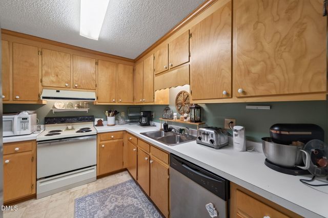 4148 Willow Haven Court, Raleigh, NC 27616