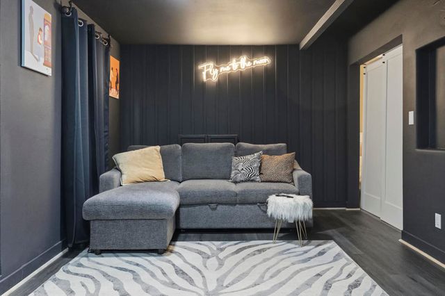 1815 E Tachevah Drive, Palm Springs, CA 92262
