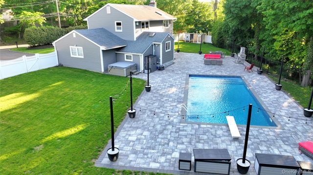 522 Moriches Road, Saint James, NY 11780
