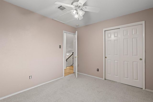 2040 Buckley LN, Round Rock, TX 78664