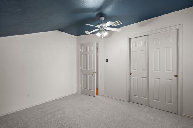 2040 Buckley LN, Round Rock, TX 78664