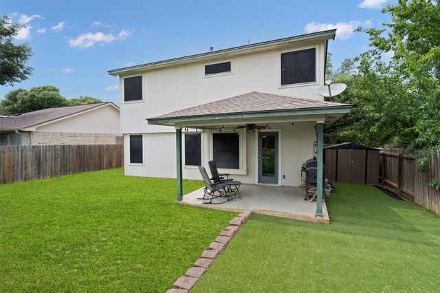 2040 Buckley LN, Round Rock, TX 78664