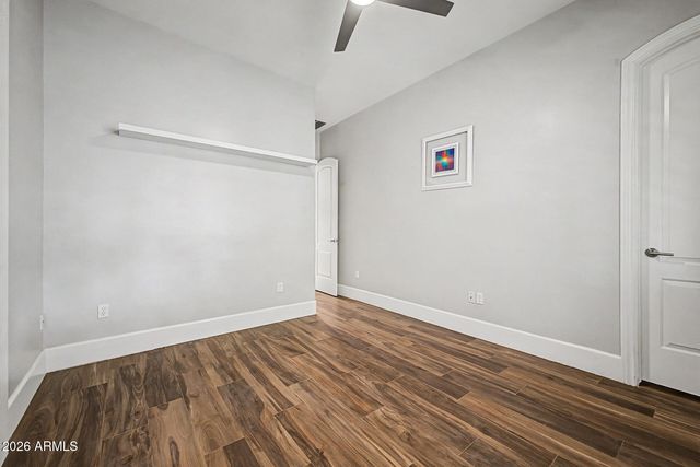 2460 E VAUGHN Avenue, Gilbert, AZ 85234