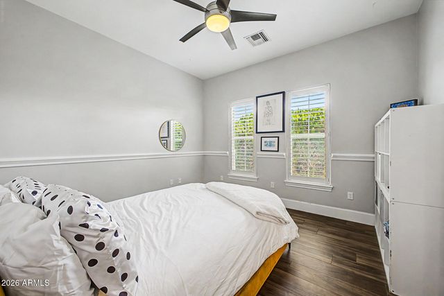 2460 E VAUGHN Avenue, Gilbert, AZ 85234