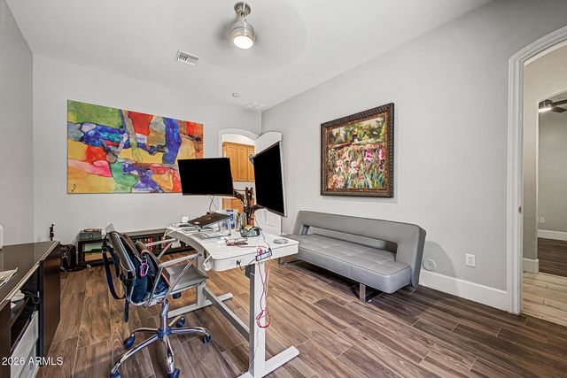 2460 E VAUGHN Avenue, Gilbert, AZ 85234