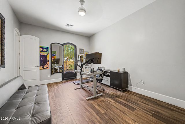 2460 E VAUGHN Avenue, Gilbert, AZ 85234