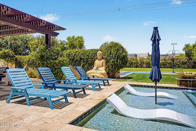 2460 E VAUGHN Avenue, Gilbert, AZ 85234