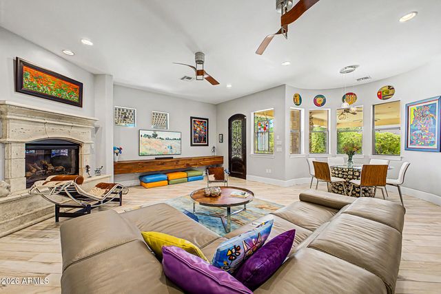 2460 E VAUGHN Avenue, Gilbert, AZ 85234