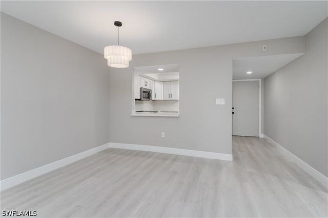 5419 Rattlesnake Hammock RD 107F, Naples, FL 34113