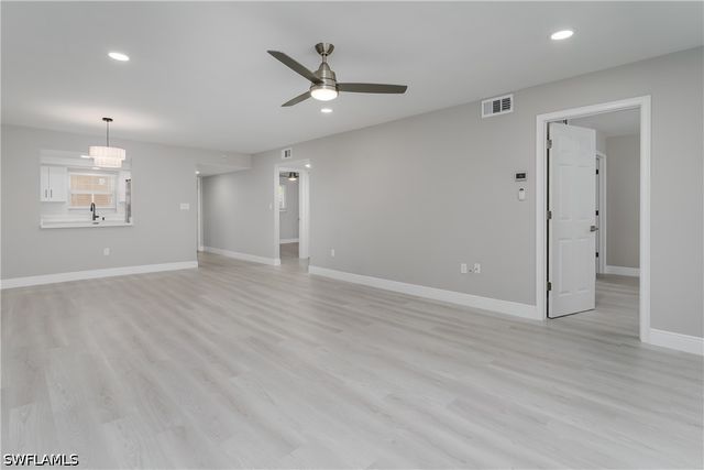 5419 Rattlesnake Hammock RD 107F, Naples, FL 34113