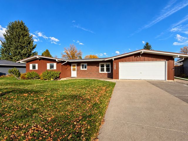 1220 Adobe Drive, Great Falls, MT 59404 property photo