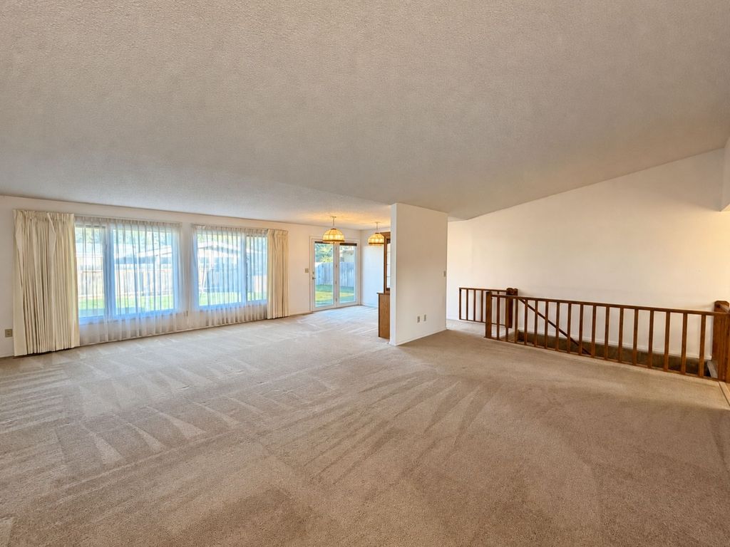 1220 Adobe Drive, Great Falls, MT 59404 photo 3